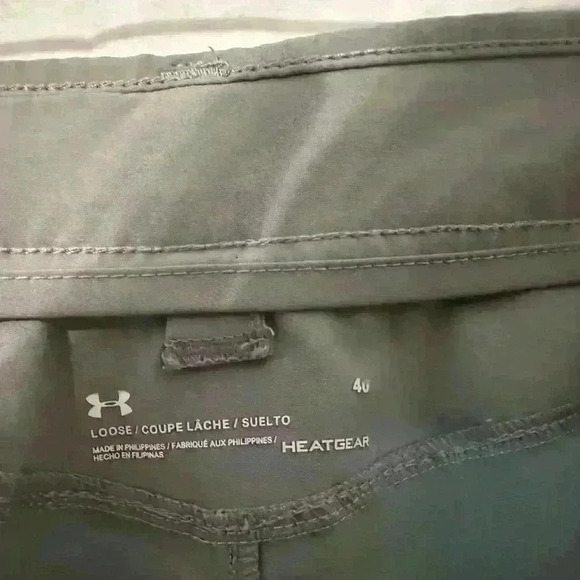 Under Armour Dry‎ Fit Men's Green Shorts Size 40 Loose HeatGear Ultimate Comfort - Picture 5 of 6